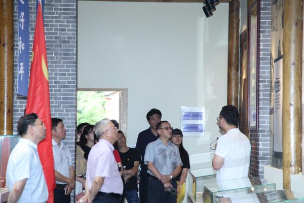 1562661398714542.jpg download!getImage (1).jpg